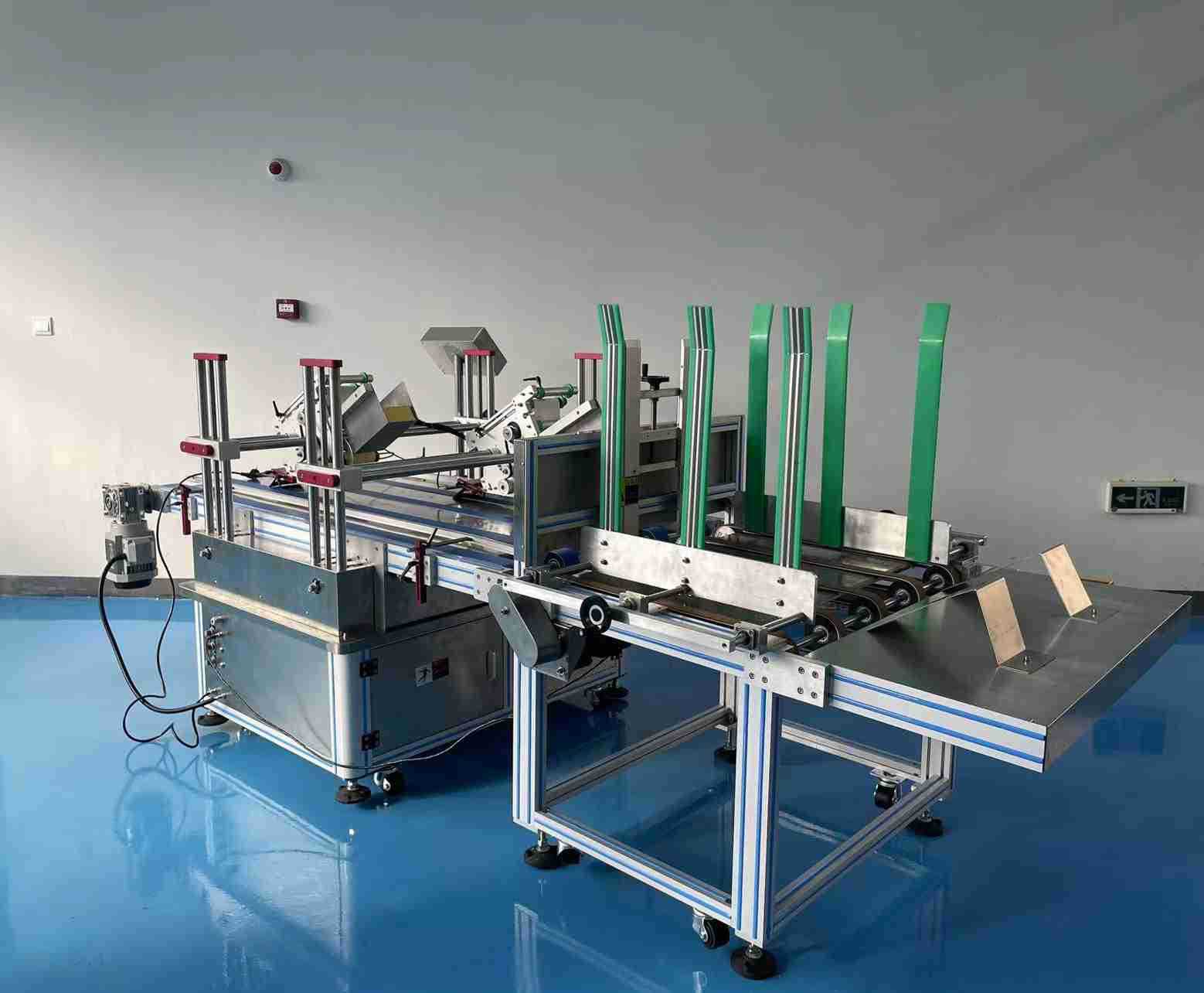 圆瓶贴标机：贴标不平整有气泡的原因及处理办法